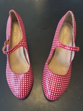 Retro Women’s Chase + Chloe Red Polka Dot Mary Jane Heels